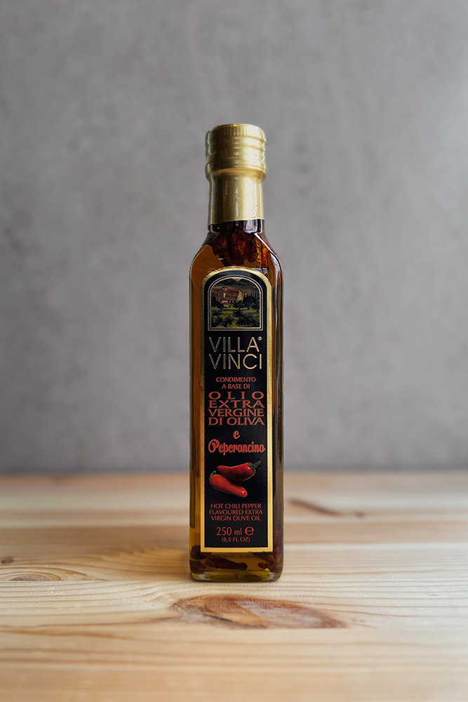 Olio Extra Vergine di Oliva e Peperoncino - Villa Vinci Vino Salentu