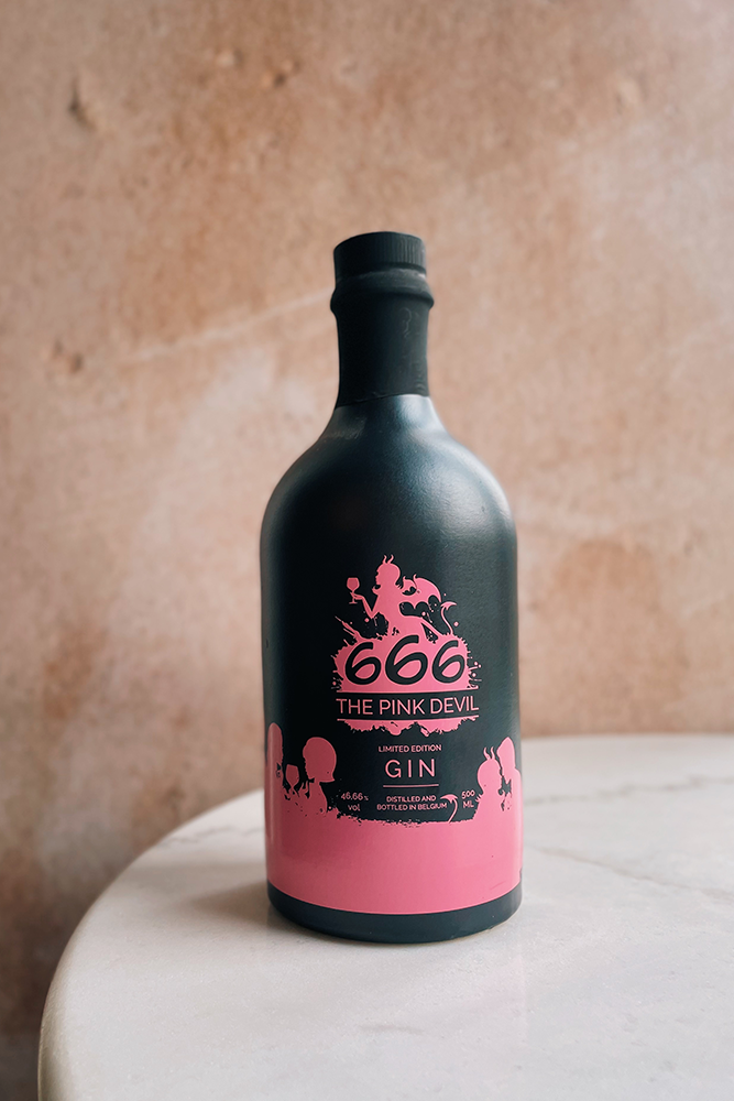 Gin 666 Pink Devil - 6 moments Vino Salentu 