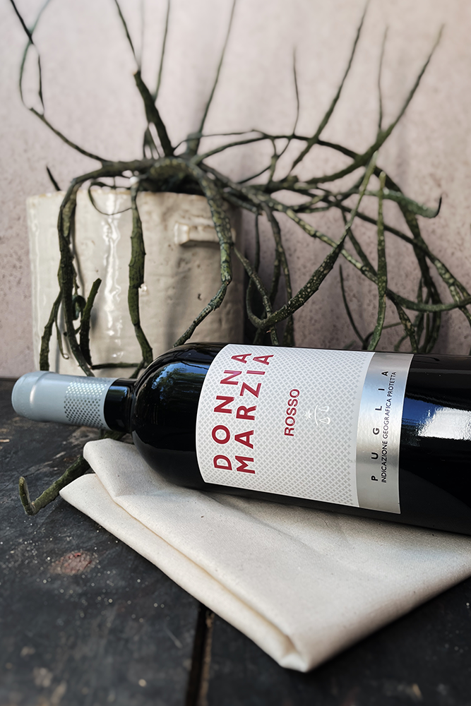 Conti Zecca - Donna Marzia Rosso